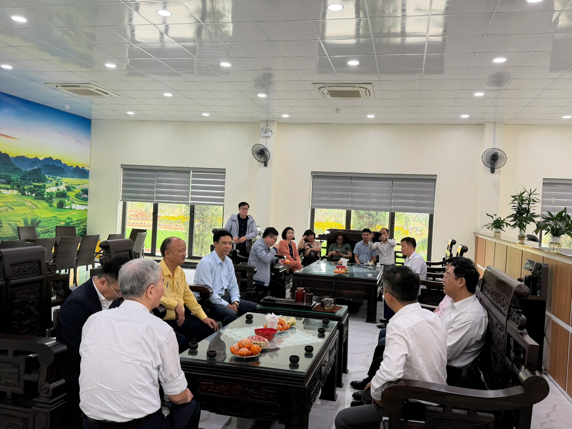 Công ty Cổ phần Công Nông nghiệp Tiến Nông đón tiếp và làm việc với Đoàn công tác của Viện Đổi mới sáng tạo Quốc gia (NIC) – Bộ Khoa học và Công nghệ.