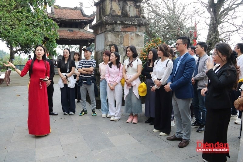 Xây dựng các tour du lịch liên kết vùng bền vững