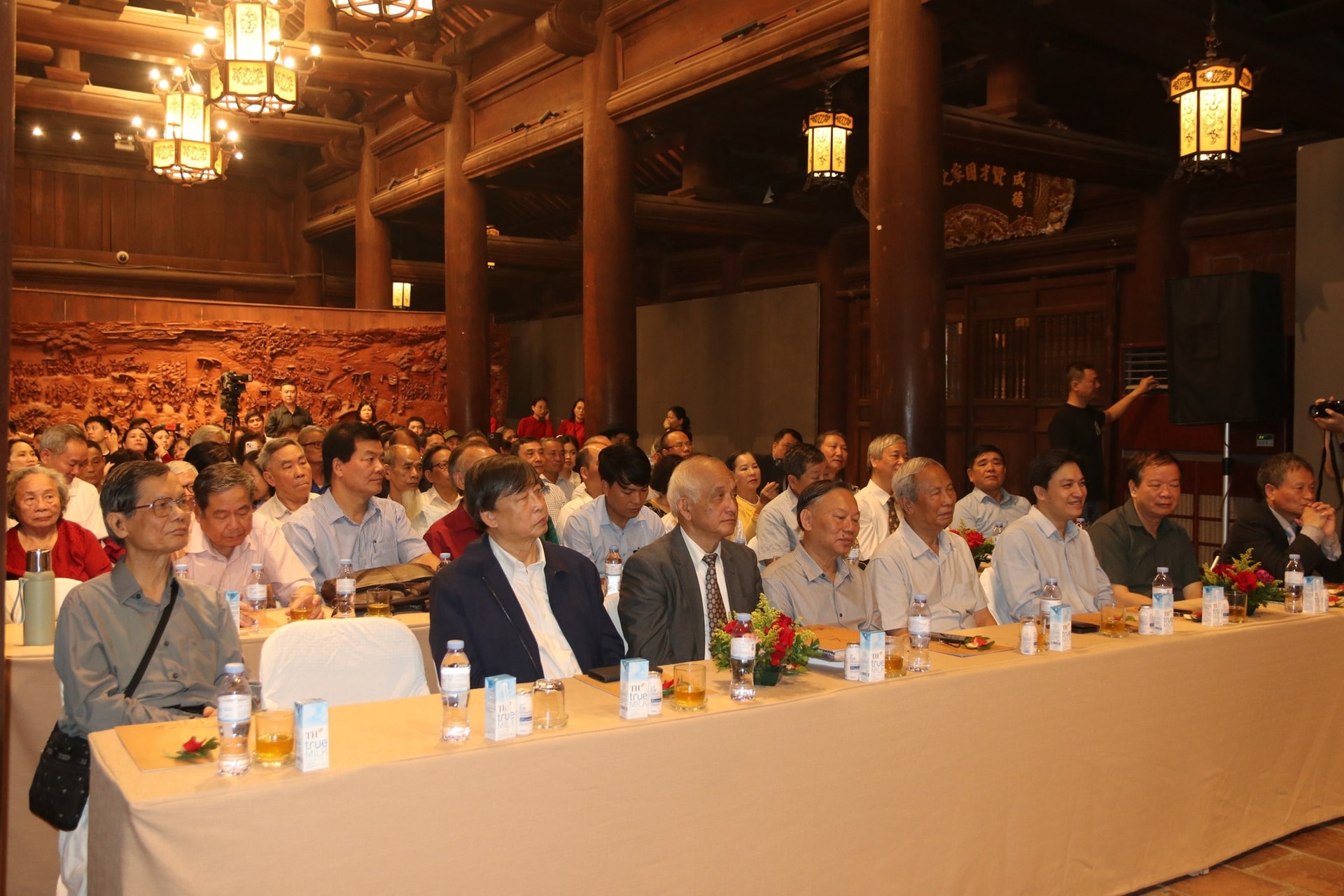 Văn Miếu Quốc tử giám (1)