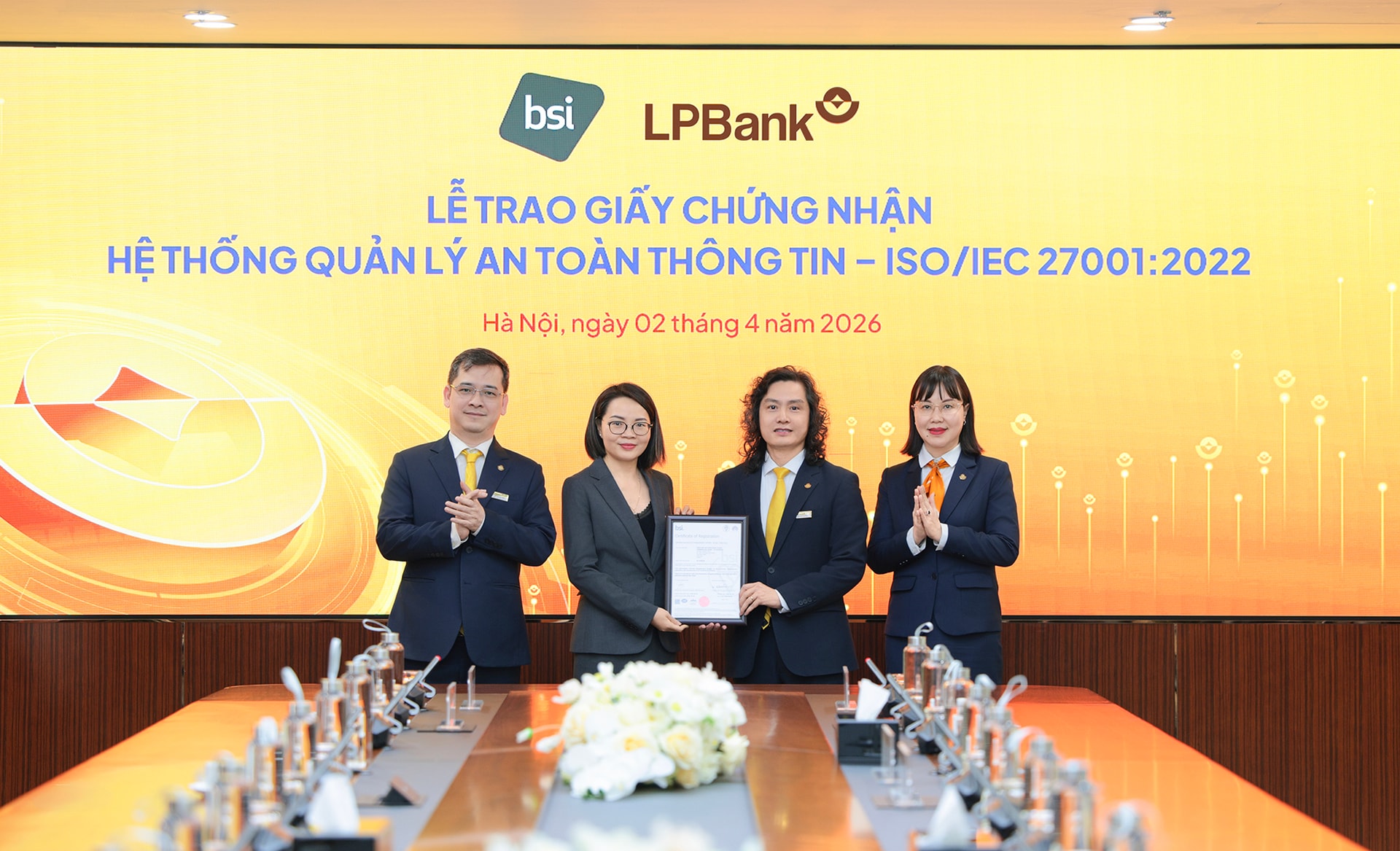 anh1_lpbank_iso.jpg