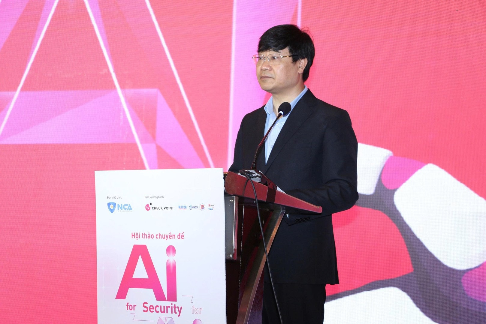 TS. Nguyễn Hồng Quân