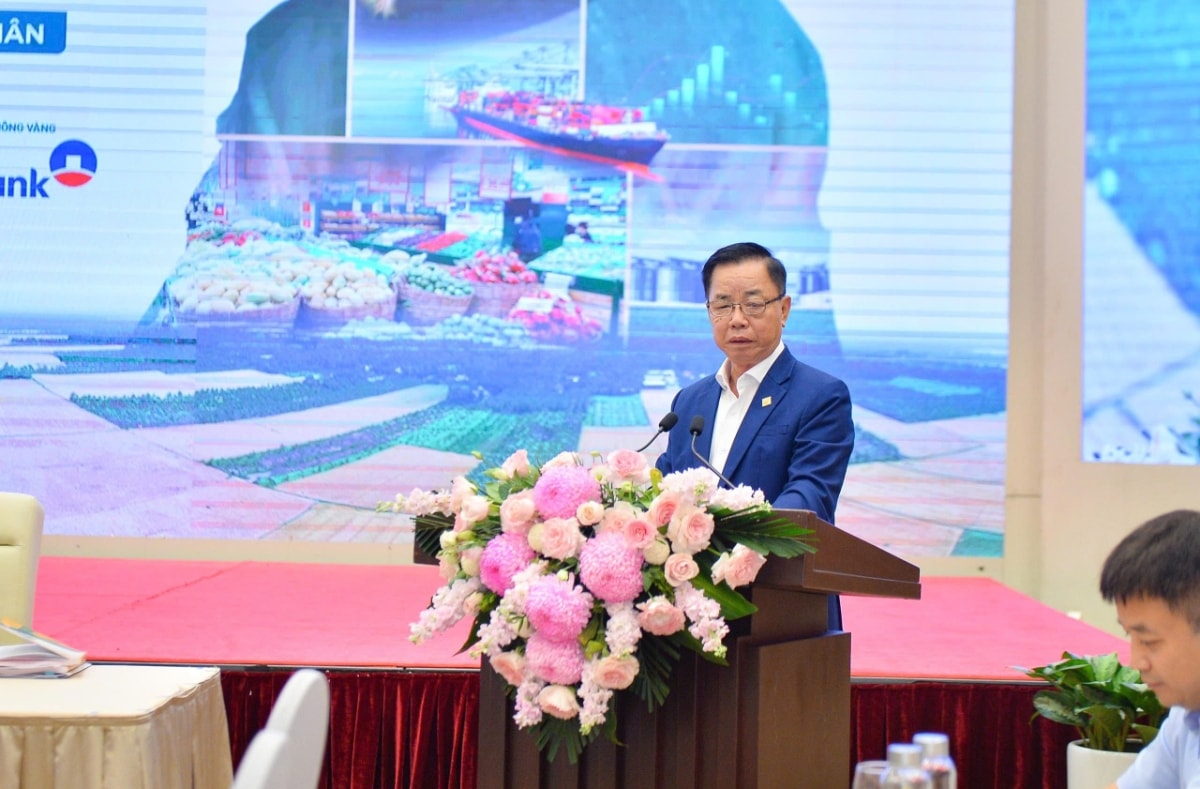 02 ảnh Thaibinhseed tham luận