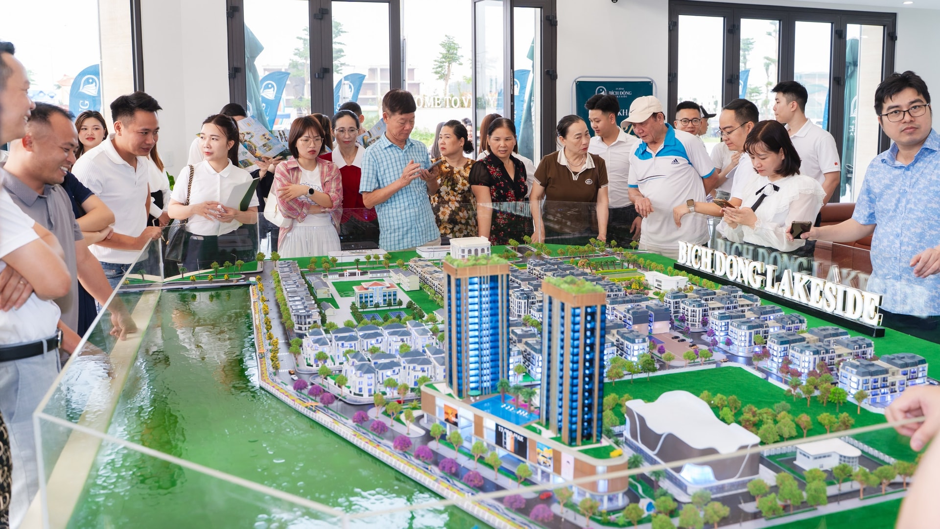 hình ảnh bích động (1)