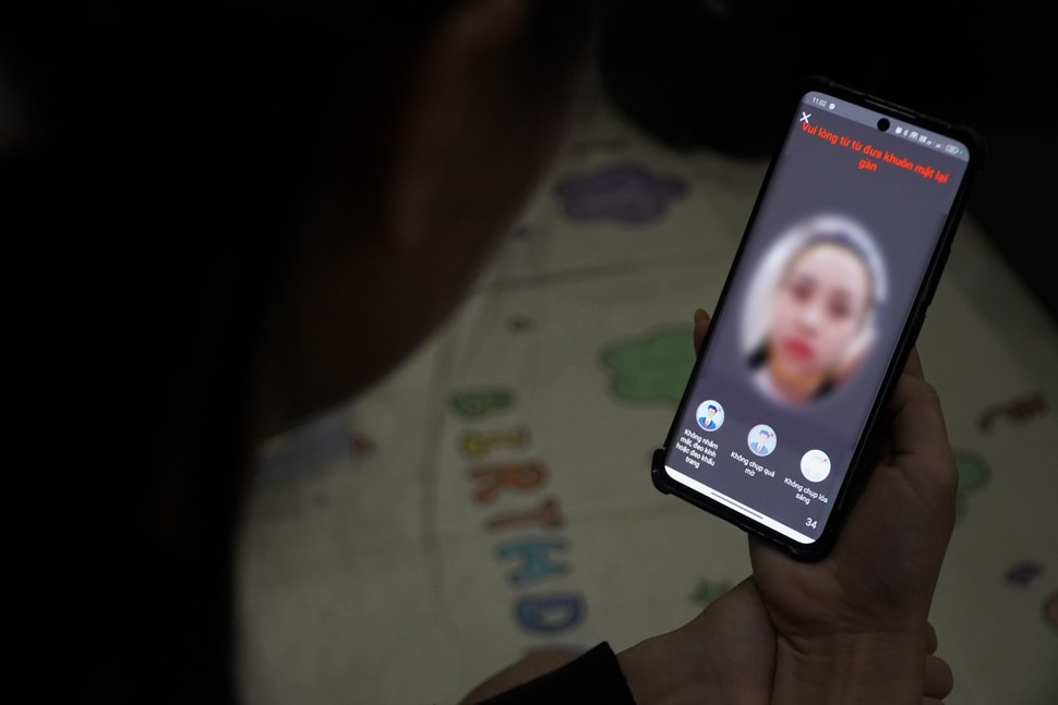 khoa sim sau ngay 15 4 hinh 2