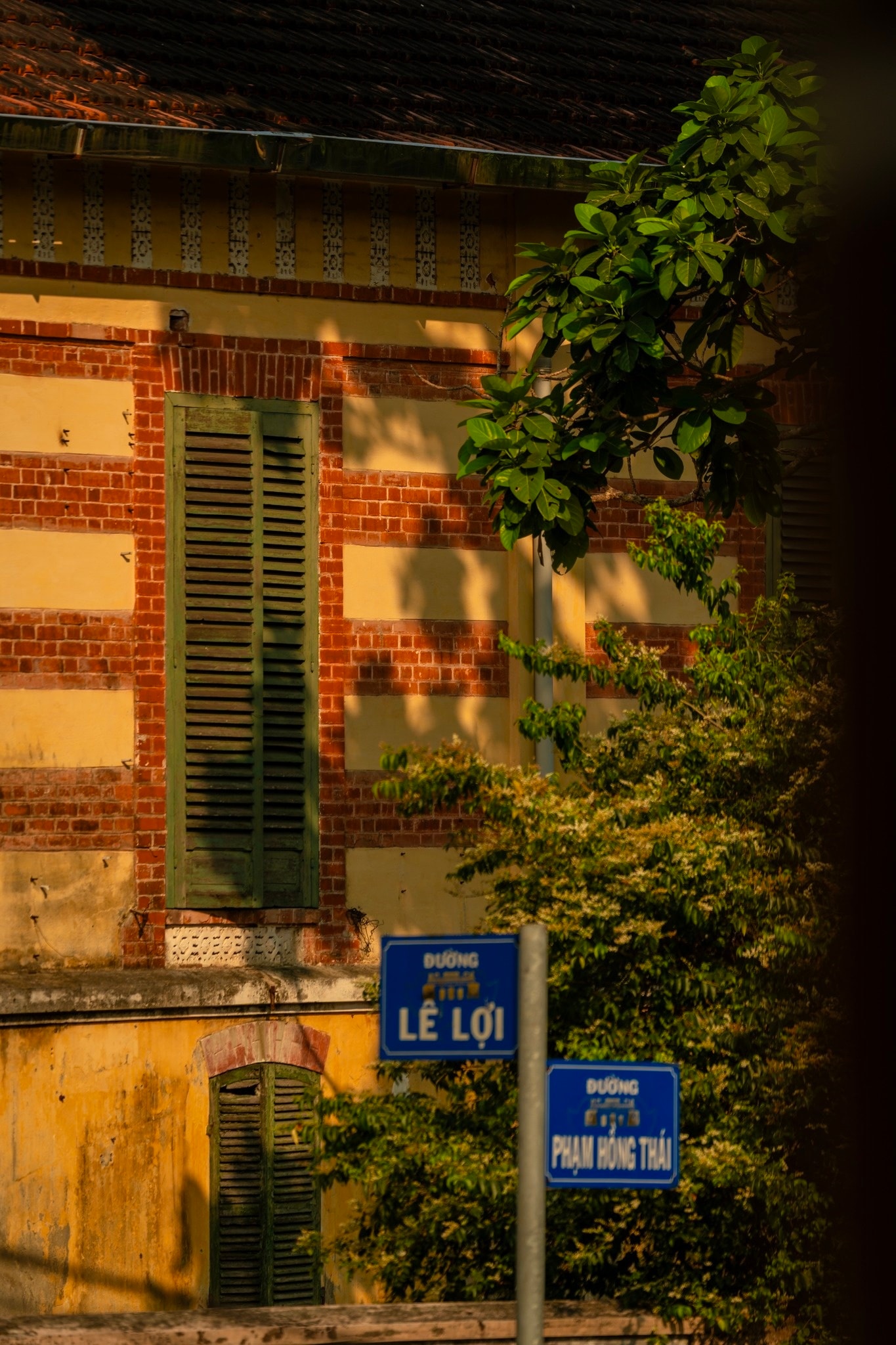 Biet thu Phap co anh 15