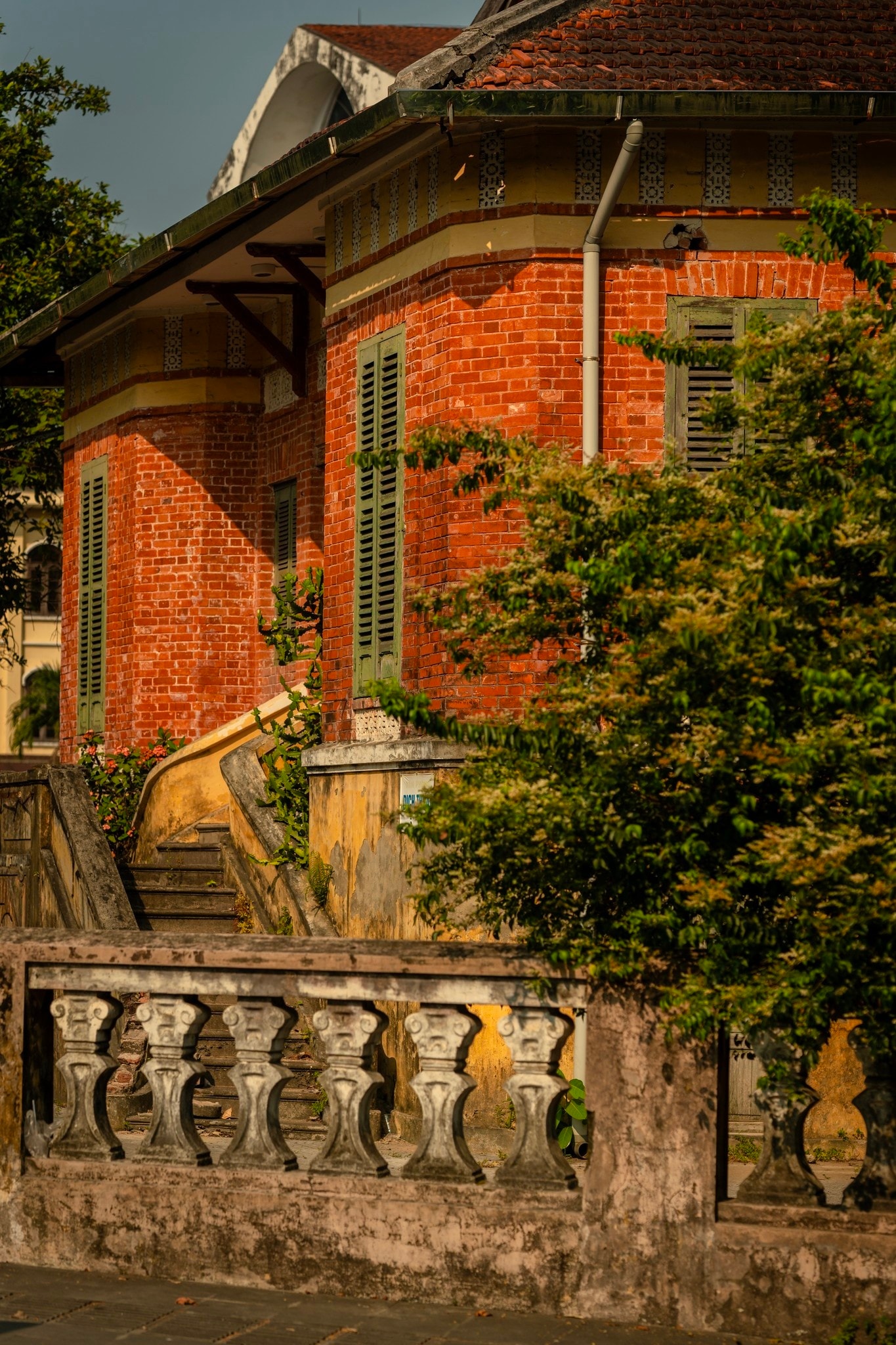 Biet thu Phap co anh 12