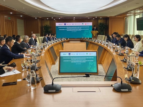 Quang cảnh buổi lễ