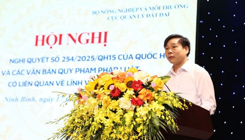 hoi-nghi-tap-huan-luat-dat-dai-nam-2024-va-cac-van-ban-huong-bb46.jpg