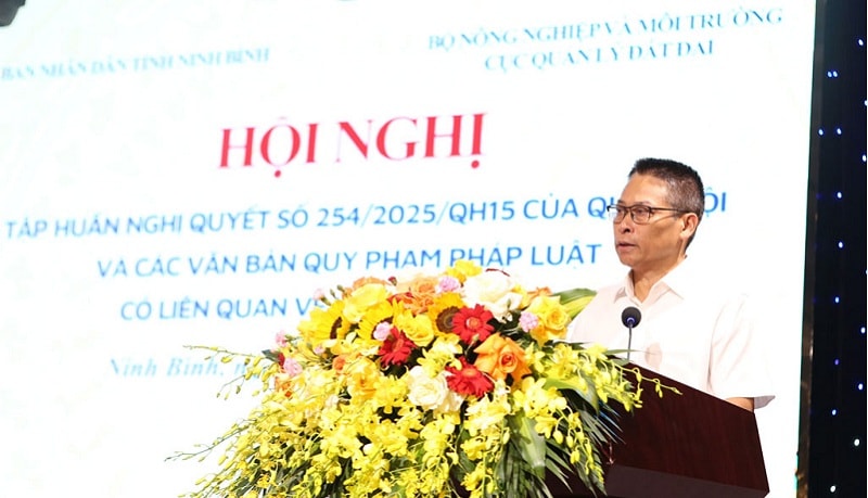 hoi-nghi-tap-huan-luat-dat-dai-nam-2024-va-cac-van-ban-huong-dd24.jpg
