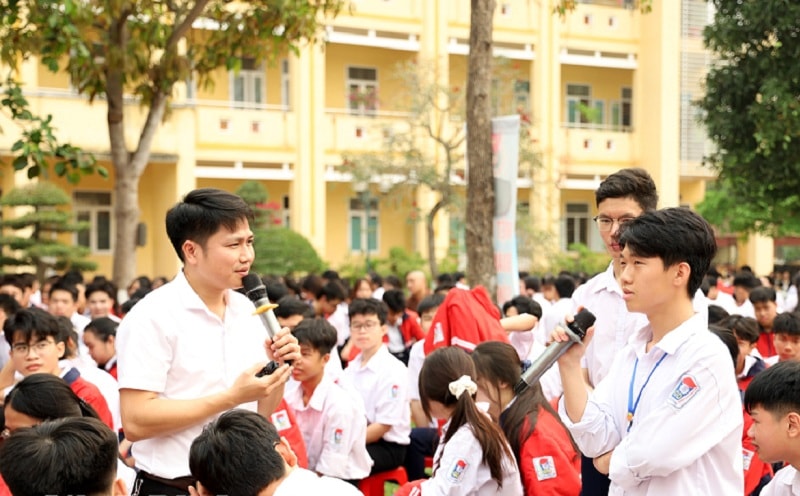 tgpt-thpt-a-nghia-hung-5-5516.jpg