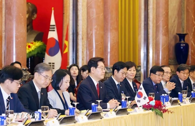 Tổng Bí thư, Chủ tịch nước Tô Lâm hội đàm với Tổng thống Hàn Quốc Lee Jae Myung- Ảnh 3.