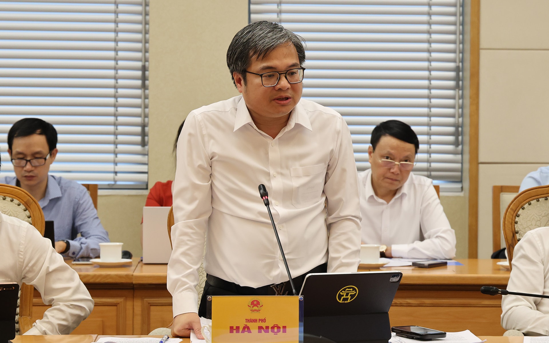 Phó Thủ tướng Thường trực Phạm Gia Túc: Triển khai hiệu quả nhất các dự án đường sắt, góp phần tăng trưởng 2 con số- Ảnh 5.