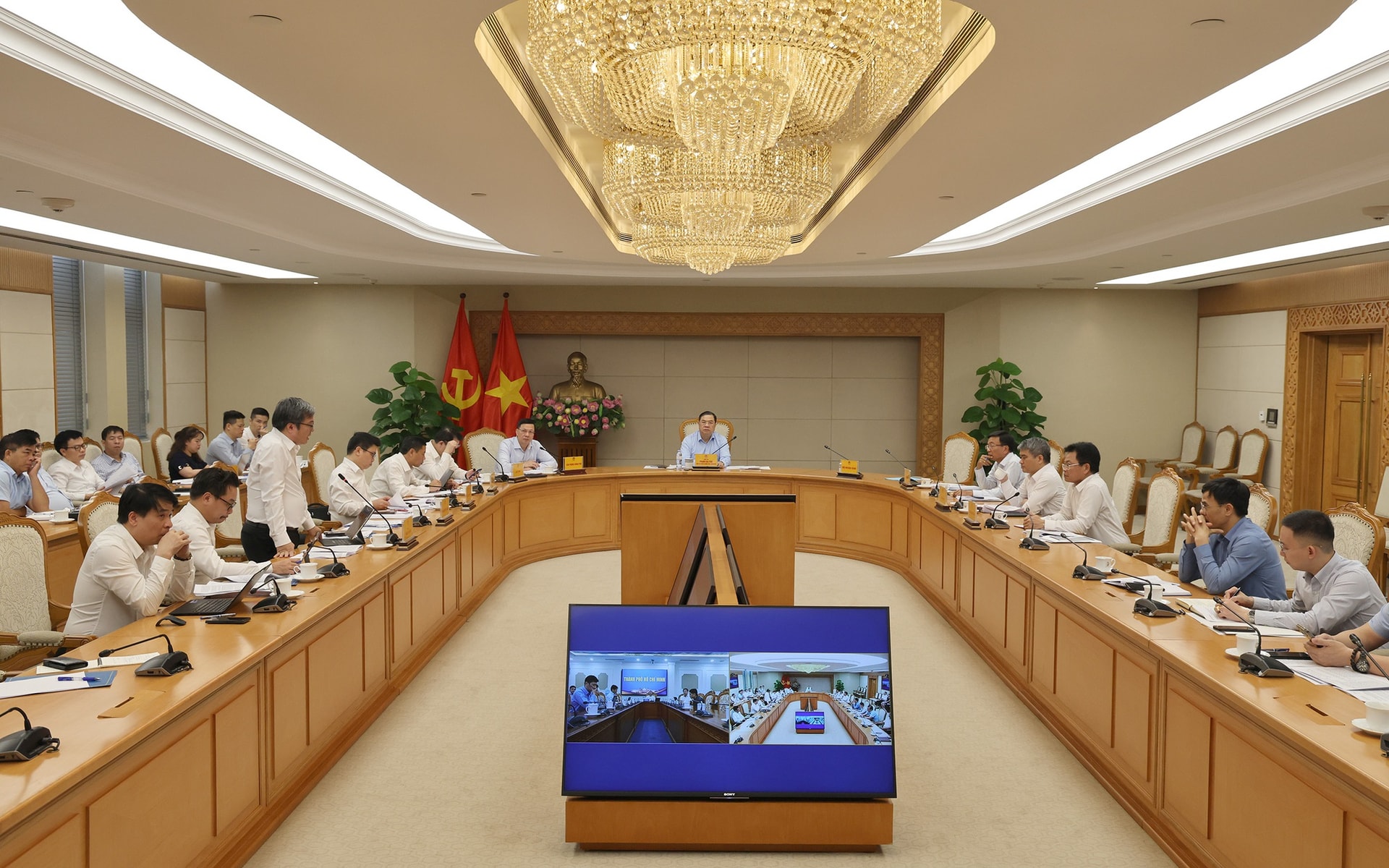 Phó Thủ tướng Thường trực Phạm Gia Túc: Triển khai hiệu quả nhất các dự án đường sắt, góp phần tăng trưởng 2 con số- Ảnh 7.