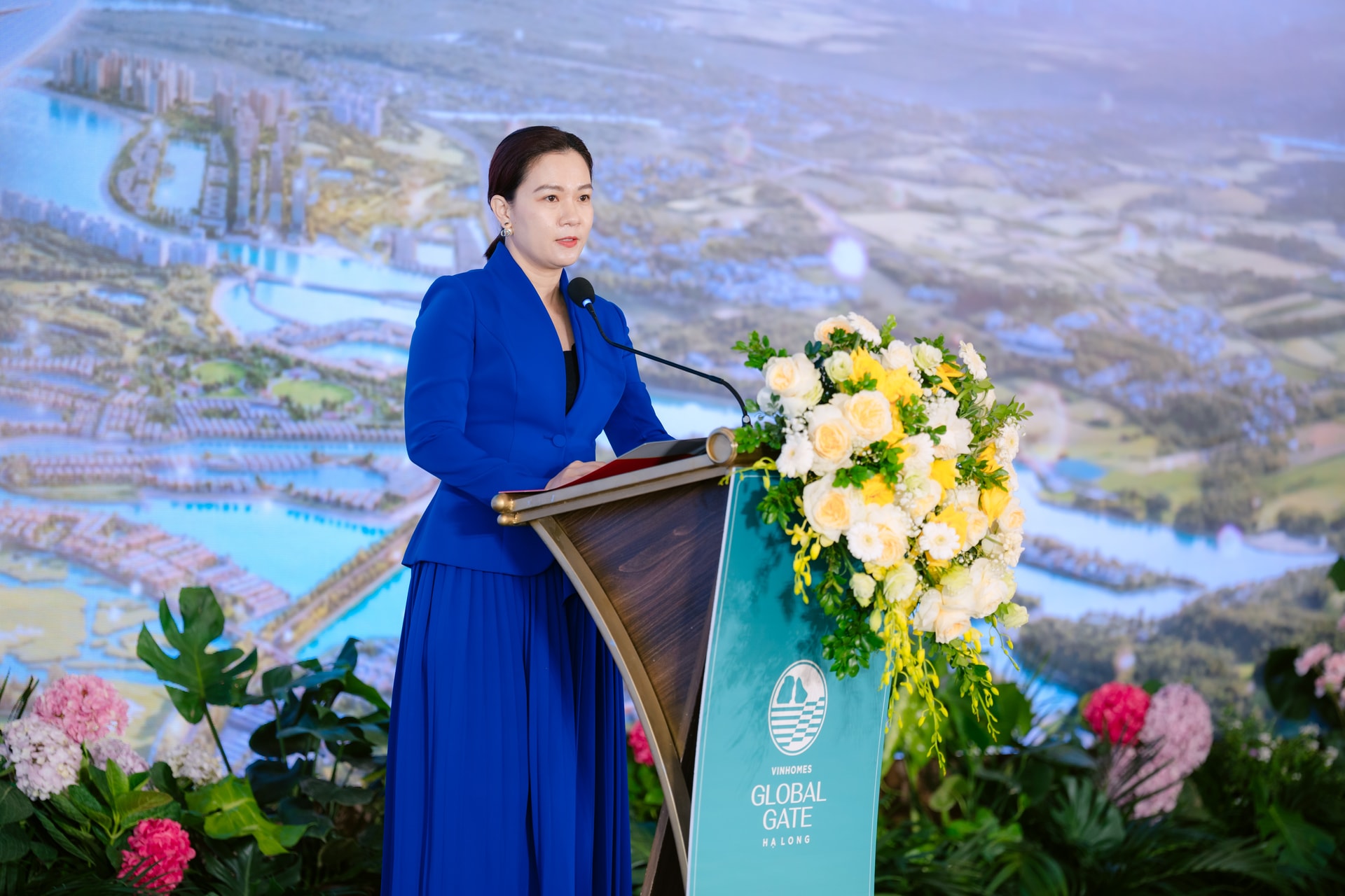 Bà Nguyễn Thu Hằng, Tổng Giám đốc Công ty Cổ phần Vinhomes phát biểu tại lễ ra mắt