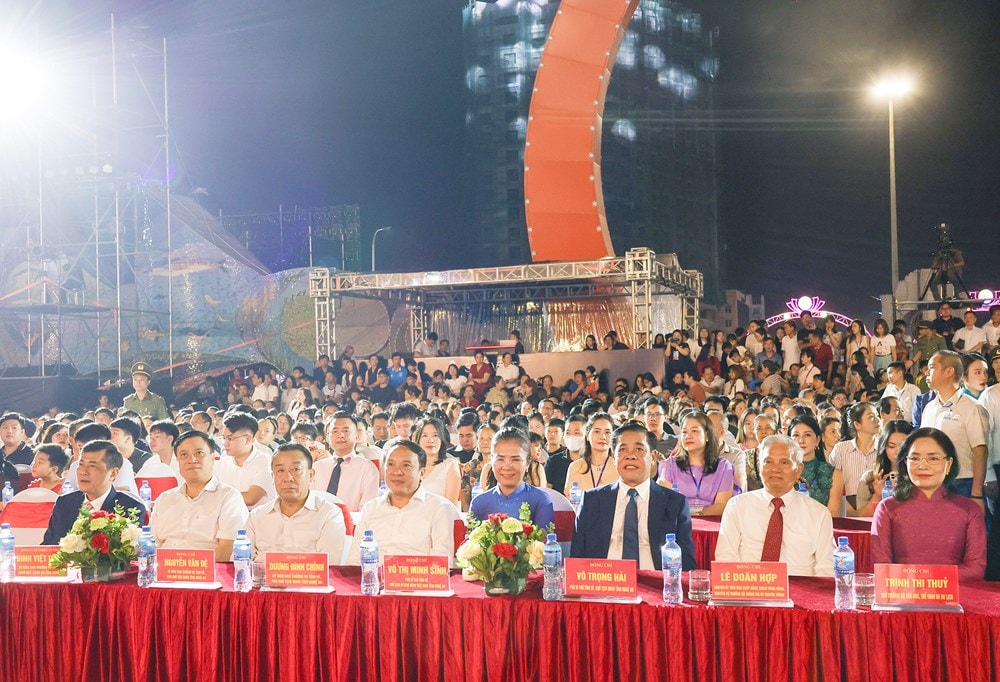 Festival Cửa Lò 2026: Đêm hội biển, vinh danh Đô thị du lịch sạch ASEAN - ảnh 1