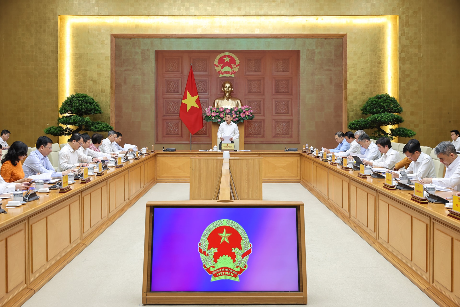 Thủ tướng Lê Minh Hưng: Đổi mới mạnh mẽ tư duy, cách làm để huy động nguồn lực cho tăng trưởng 2 con số- Ảnh 1.