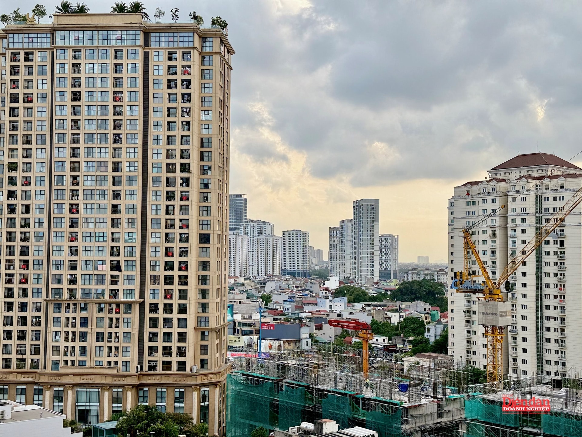 Trong quý I/2026, thị trường ghi nhận 55 dự án nhà ở được chấp thuận chủ trương đầu tư. Ảnh: VA