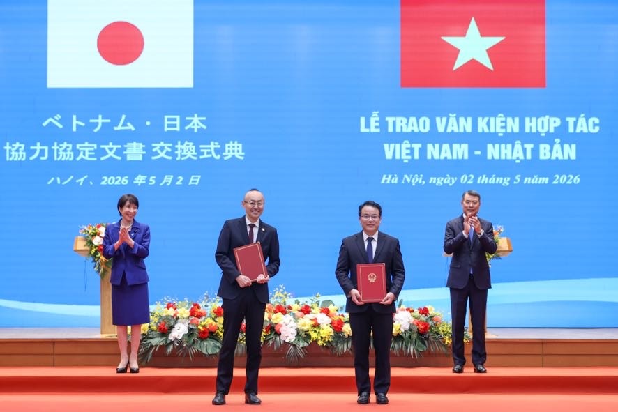 Việt Nam, Nhật Bản trao nhiều văn kiện hợp tác quan trọng- Ảnh 1.