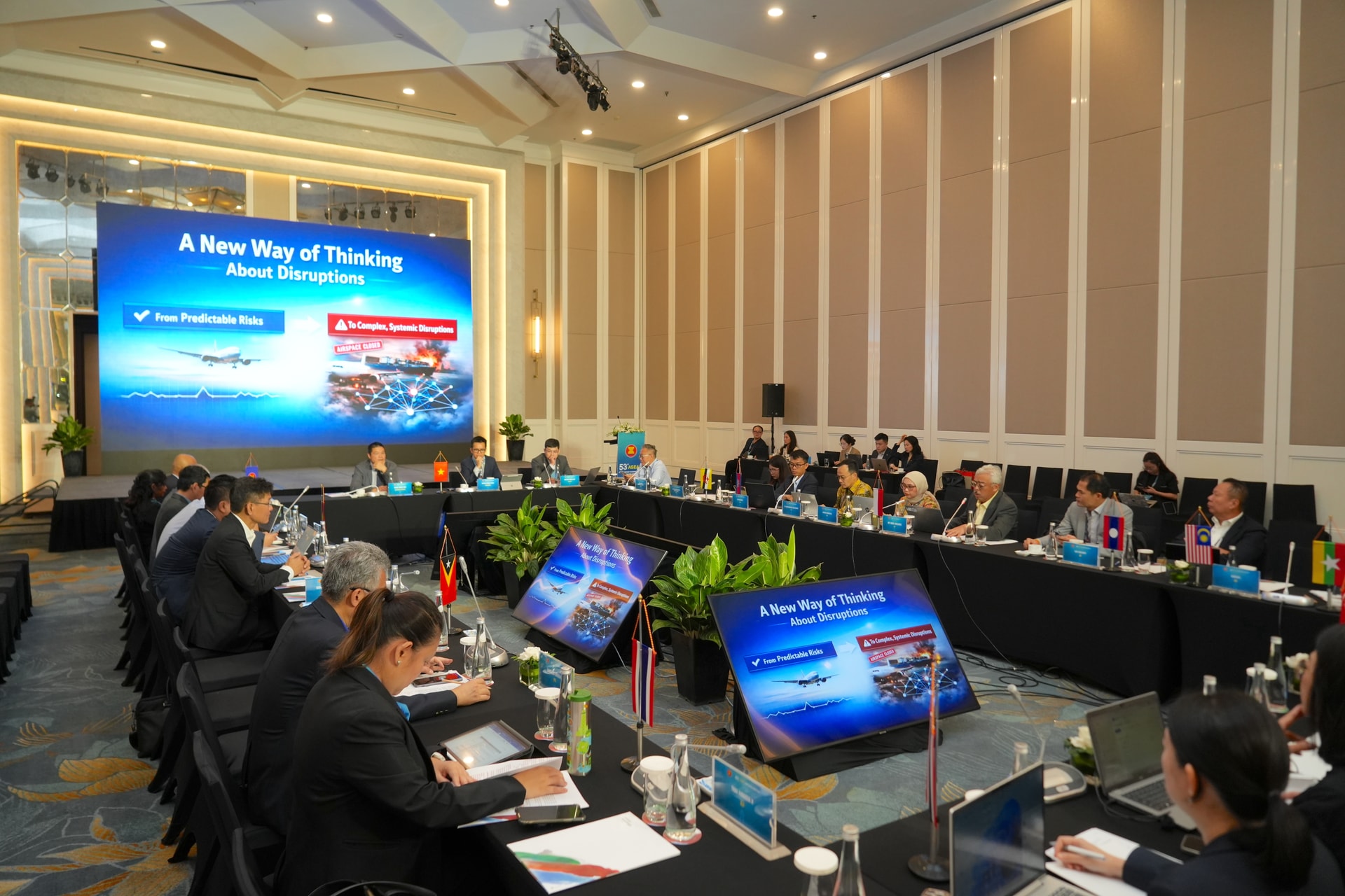 3 Phiên đối thoại bàn tròn cấp cao giữa các hãng hàng không