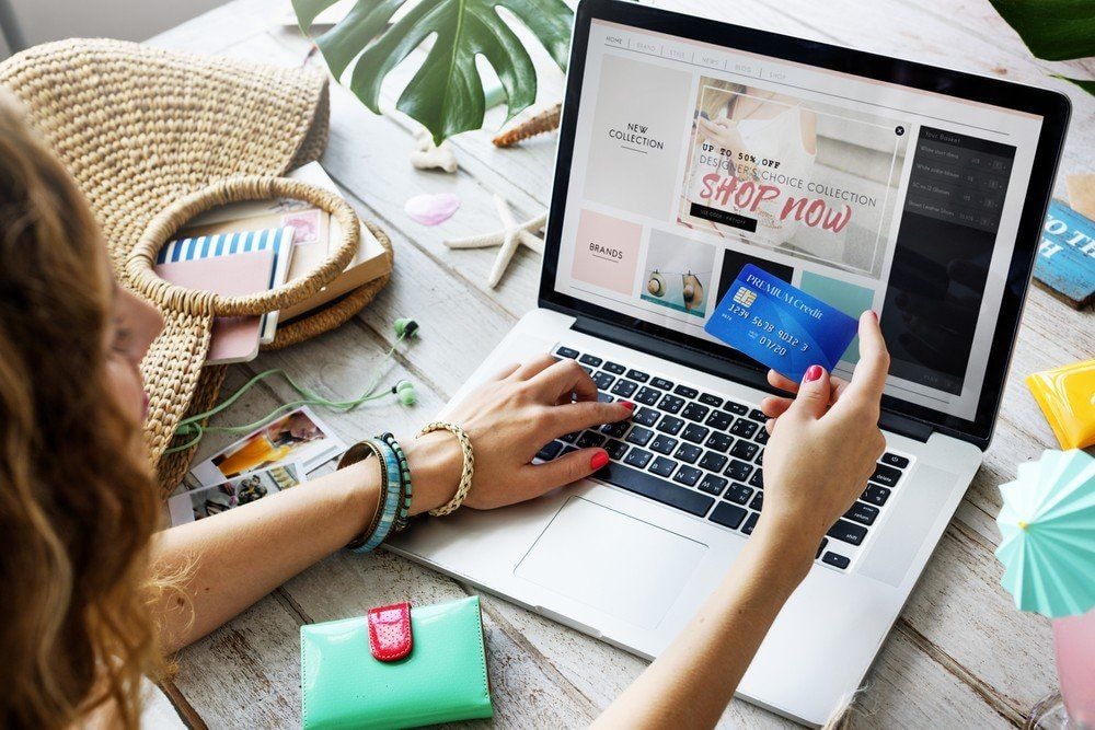 Thị trường tăng trưởng 46%, hàng trăm nghìn shop tháo chạy: Cơ hội nào cho các nền tảng mới đổ bộ?