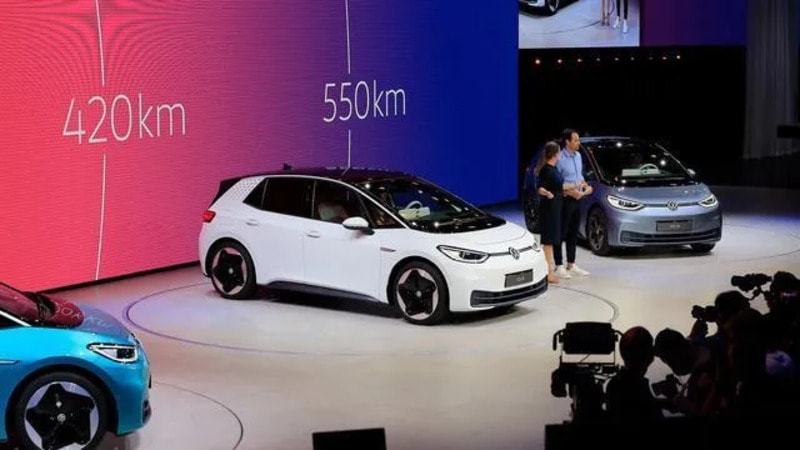 ra-mat-xe-oto-dien-volkswagen-id-3-xetot-com.jpg