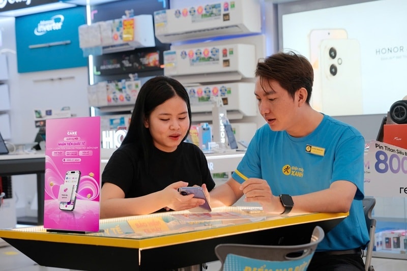 Cake GlobalX tại Điện Máy Xanh (2)