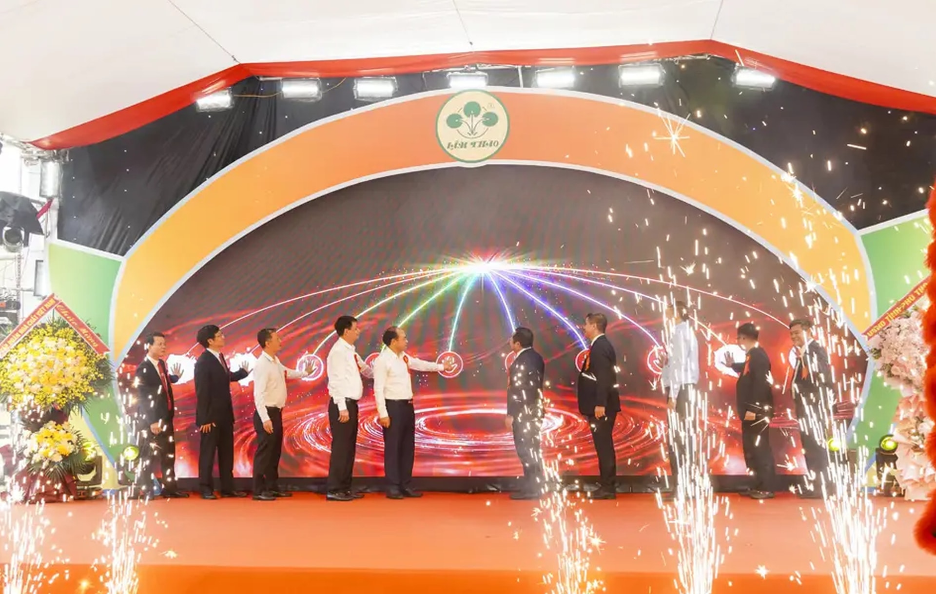 Nghi thức khánh thành