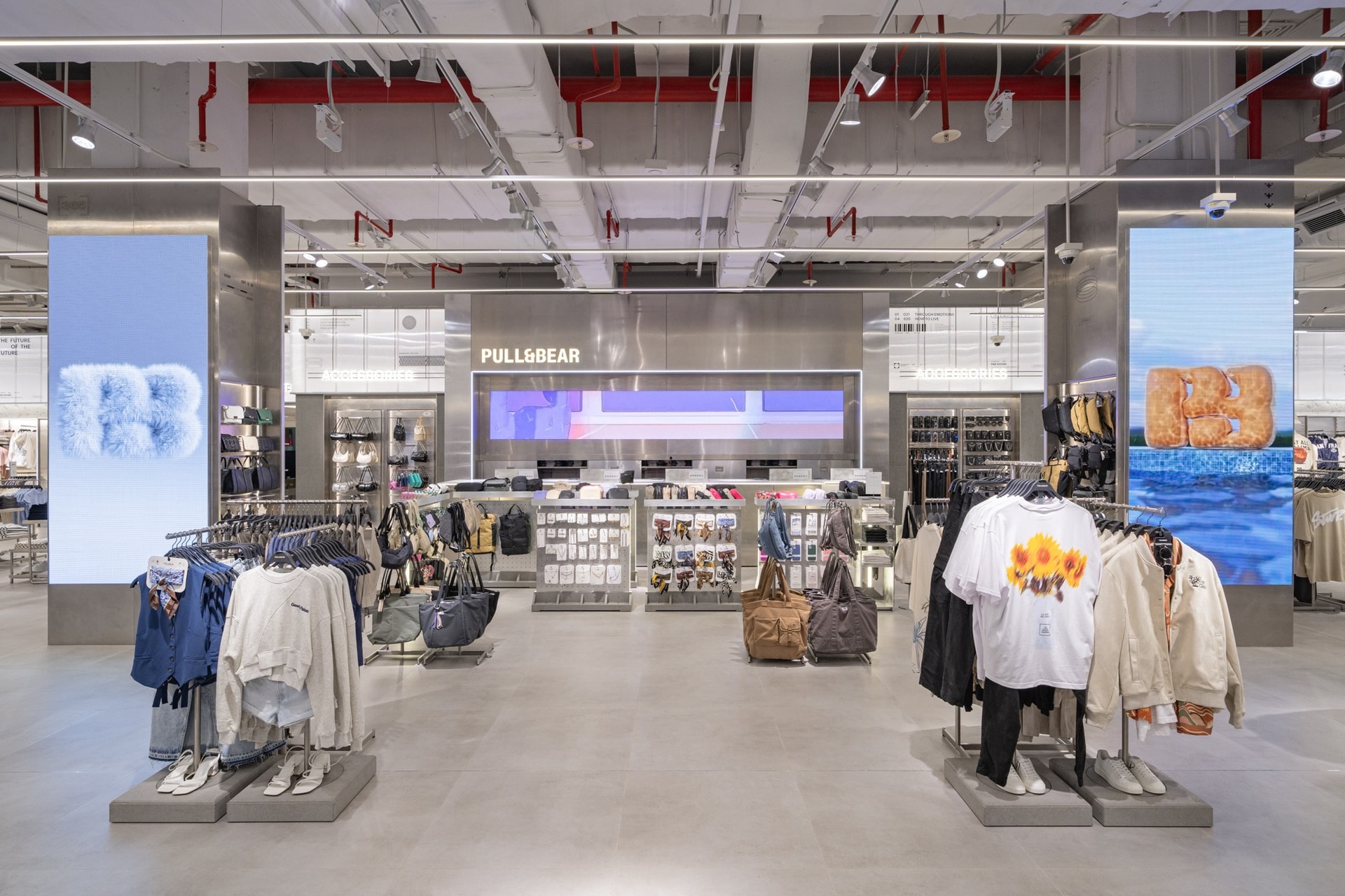 pull-bear-620230919125646.jpg
