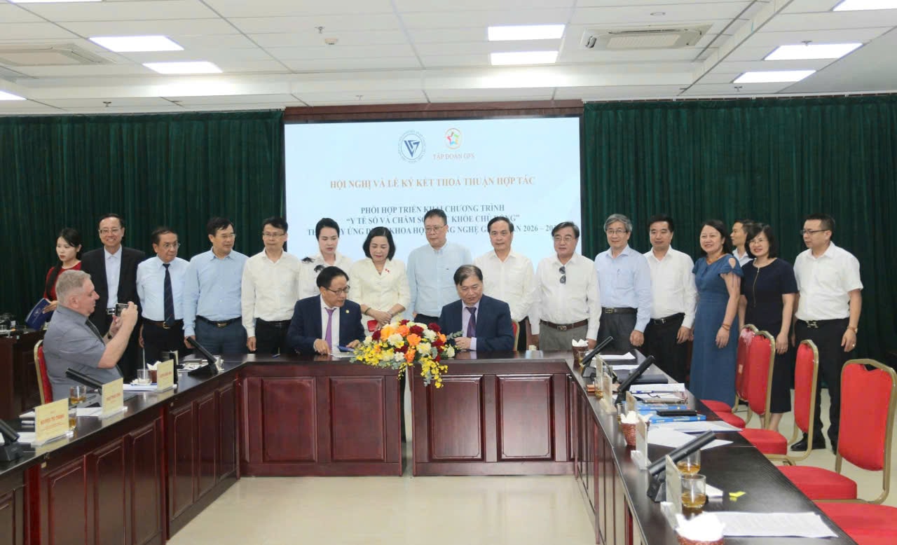 ảnh ky kết hợp tác