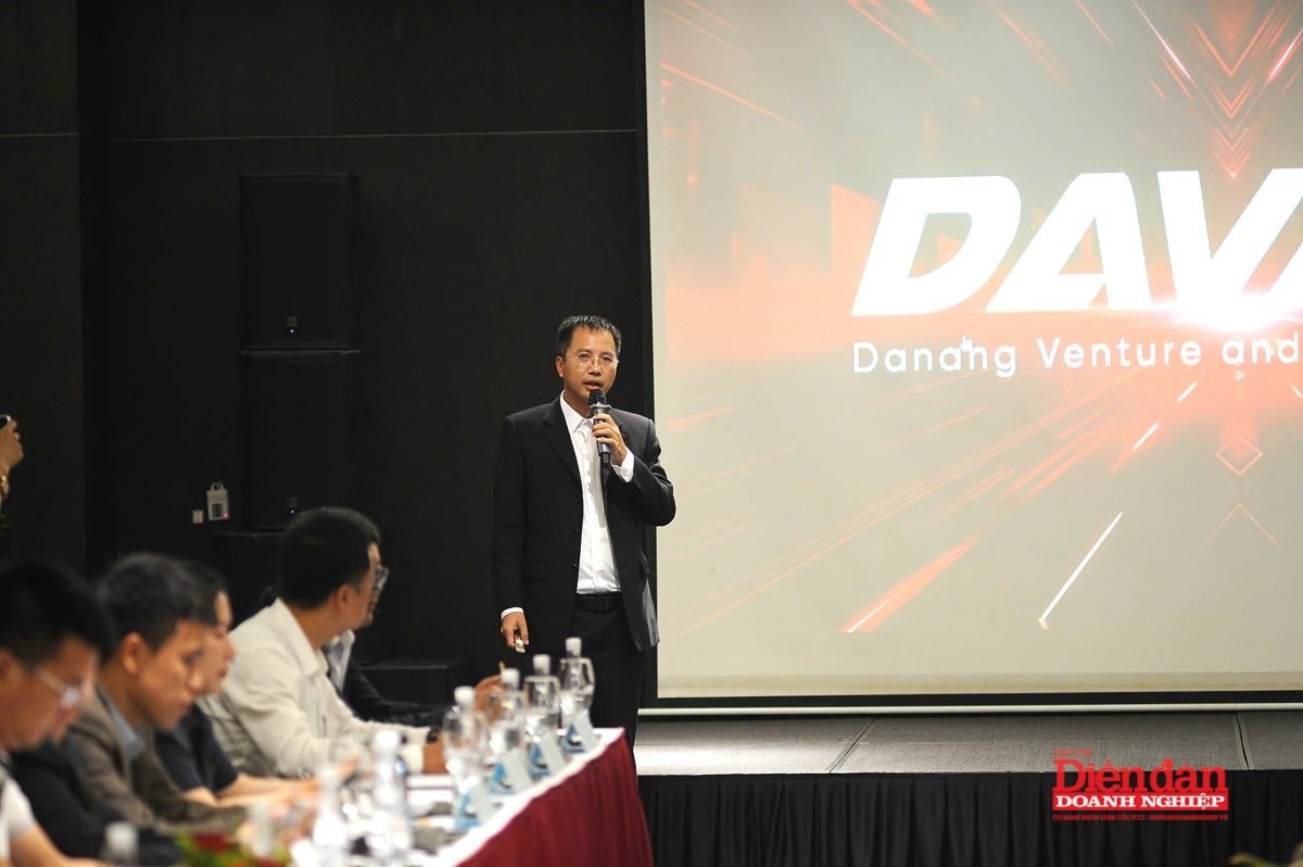 davas (1)