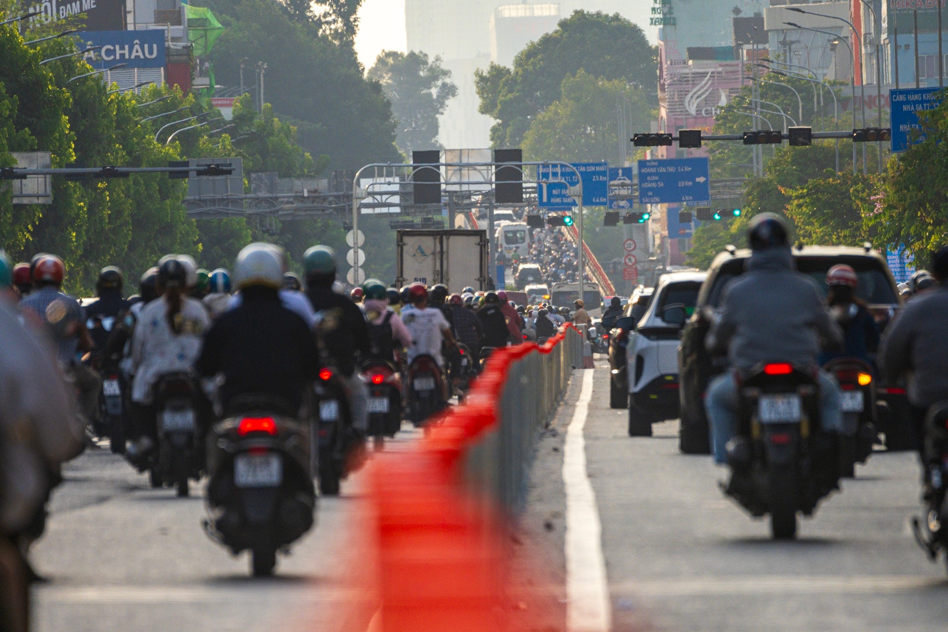 Cong Hoa anh 8