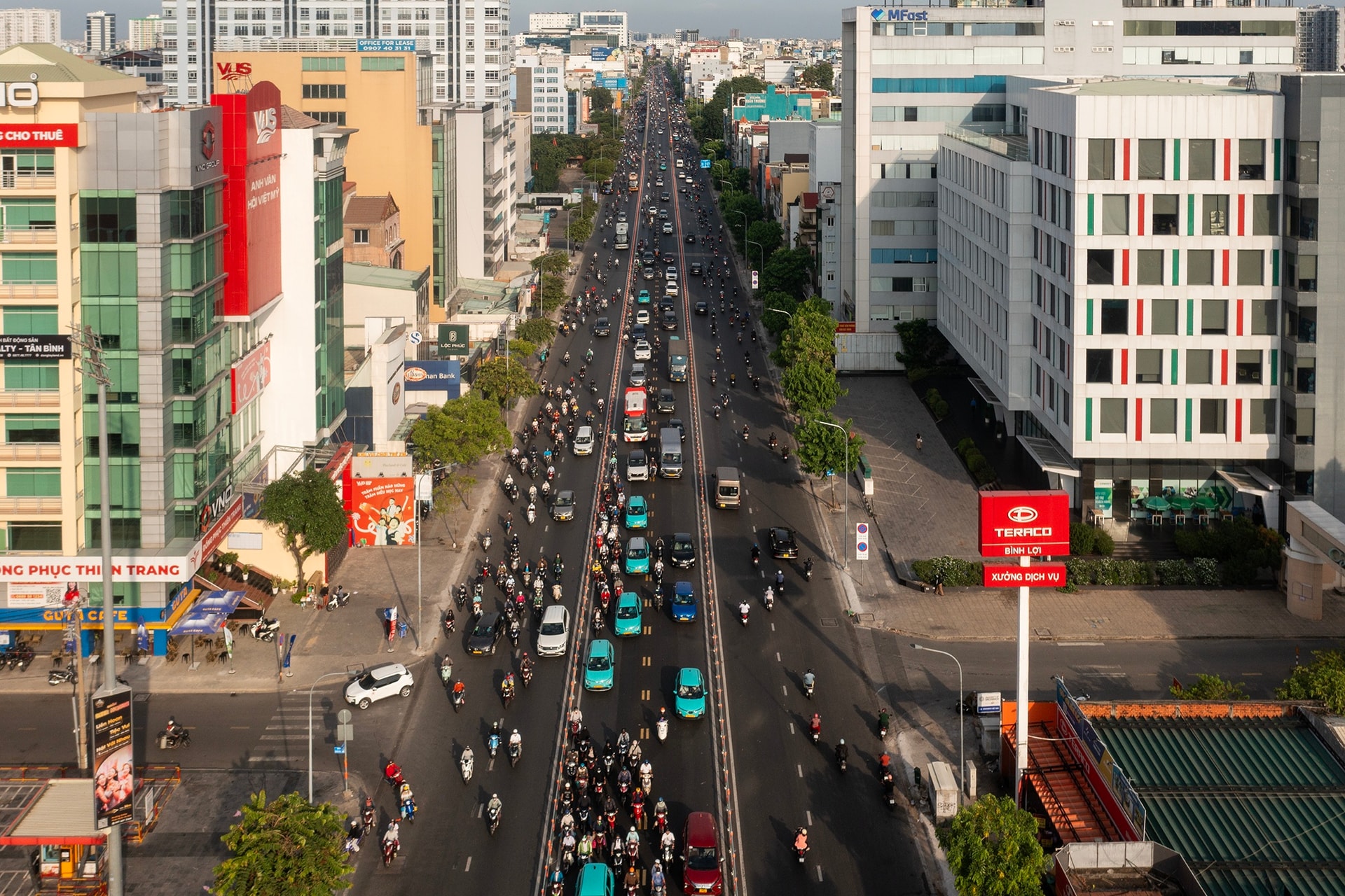 Cong Hoa anh 3