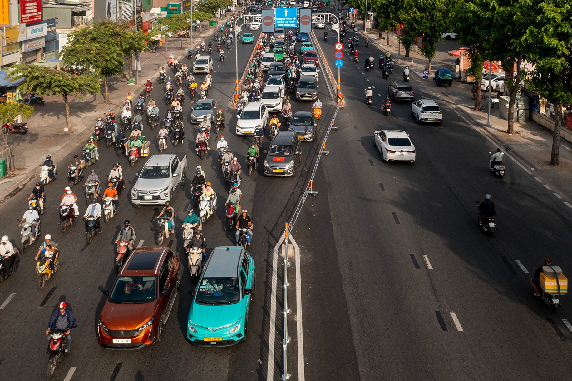 Cong Hoa anh 1