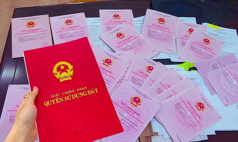 theo-quy-dinh-moi-mua-dat-bang-giay-viet-tay-co-duoc-cap-so-do-1730124596037480159876.jpg