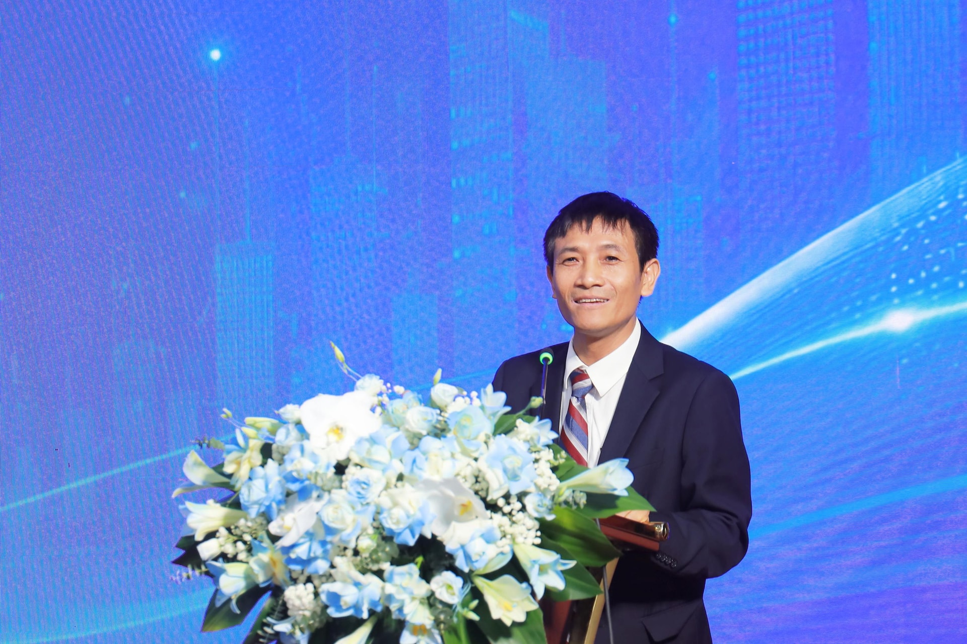 ảnh hội thảo năng lực số TS Hòa
