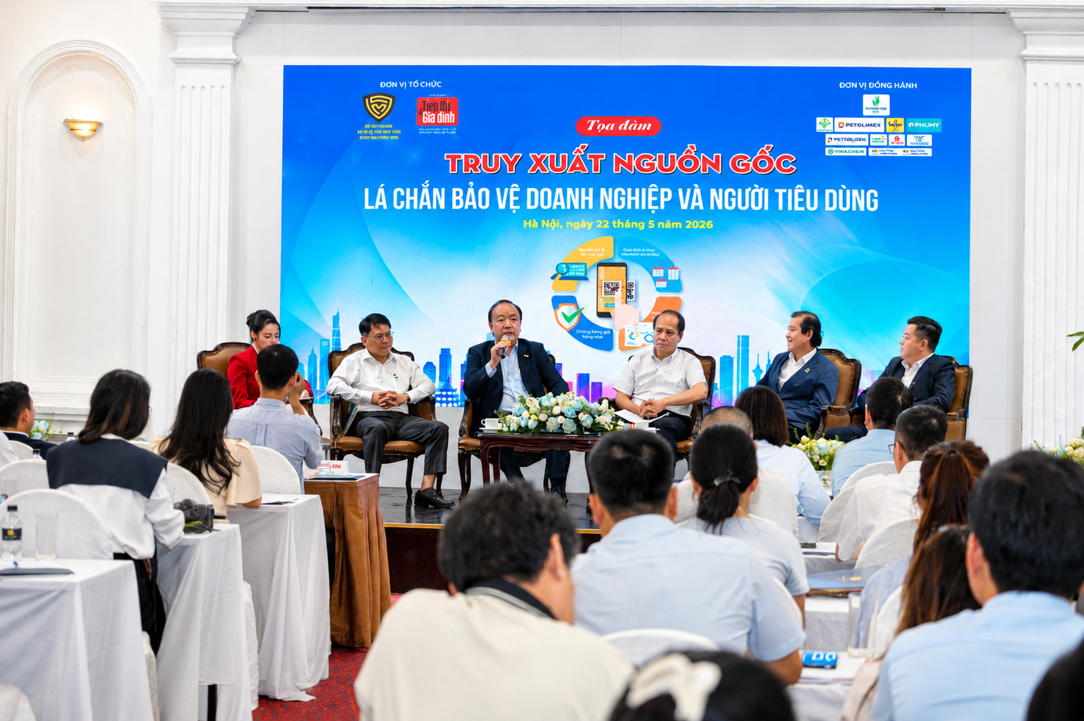 ảnh phiên toạn đàm