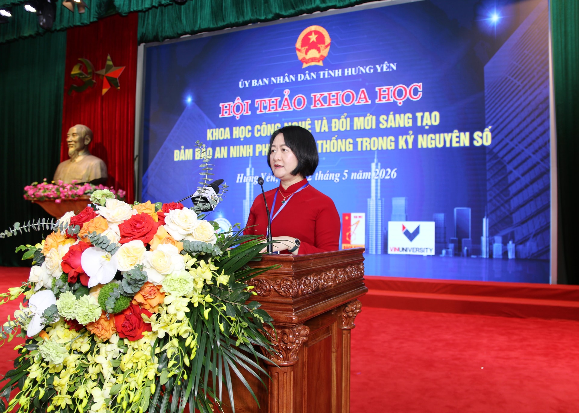 huong.jpg