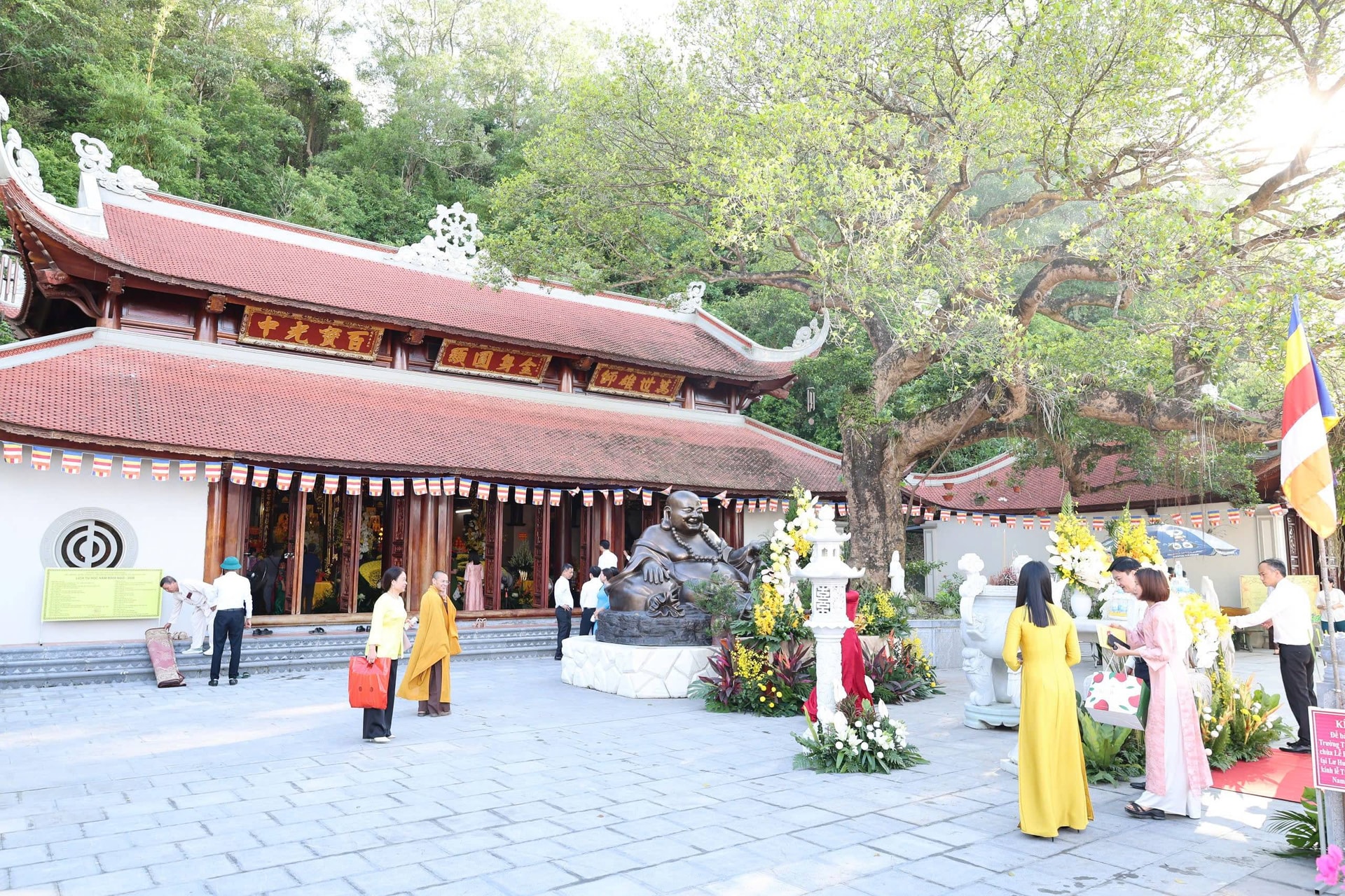 ảnh lễ hội Chùa Hổ Sơn (11)