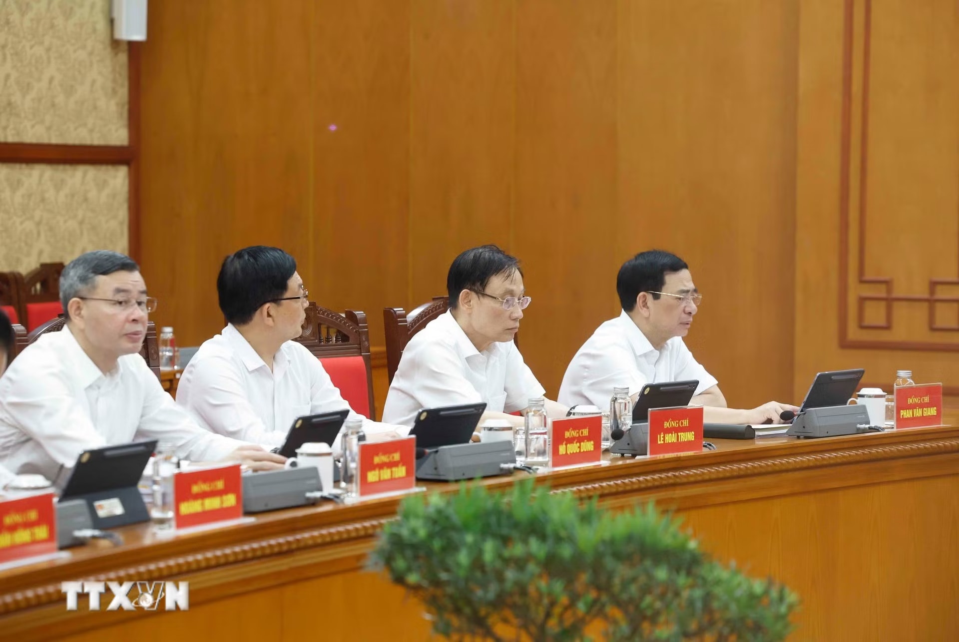 Kết luận của Tổng Bí thư, Chủ tịch nước tại cuộc họp cho chủ trương về công tác nghiên cứu khoa học cơ bản- Ảnh 3.