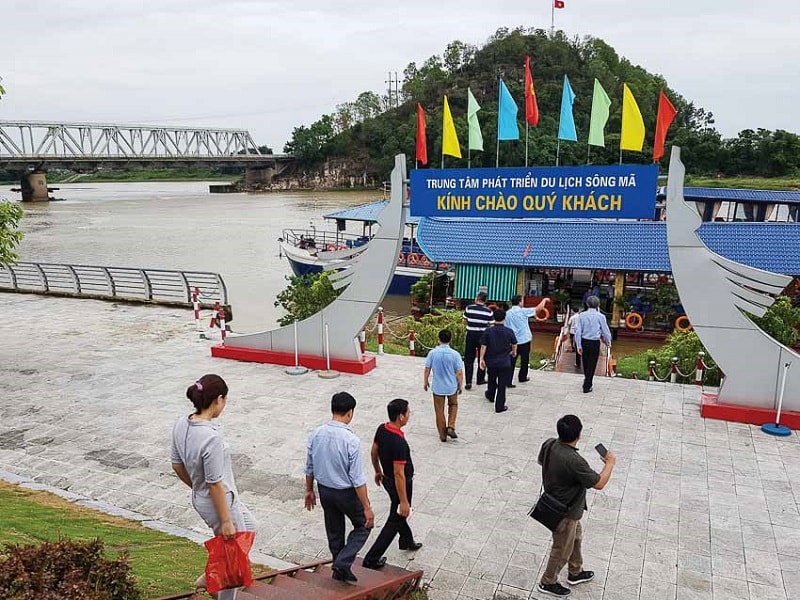 dnp772-trai-nghiem-du-thuyen-tren-song-ma-dl-2018-1(1).jpg