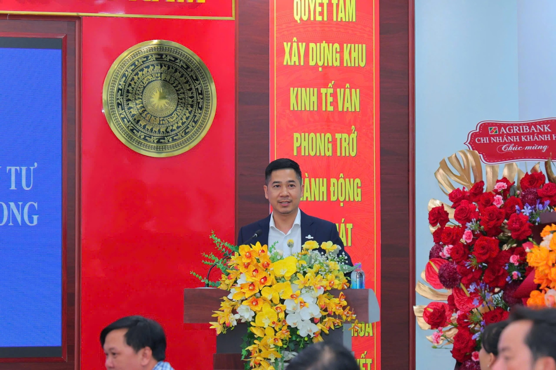 Ông Nguyễn Tuấn Anh - Tổng Giám đốc Công ty Cổ phần Khu Công nghiệp Stavian phát biểu tại Hội nghị (1)