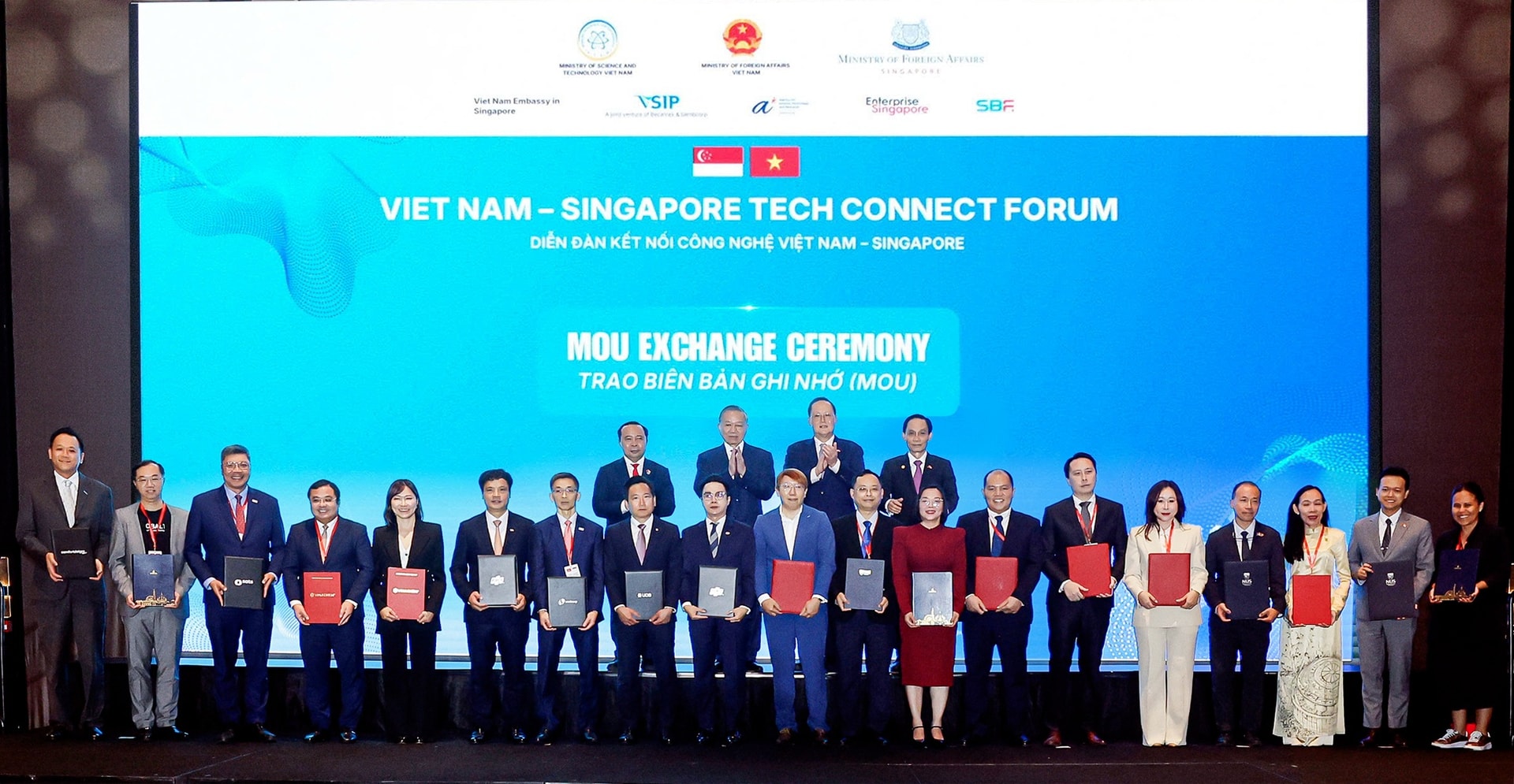 A2-Singapore MOU Vinpearl