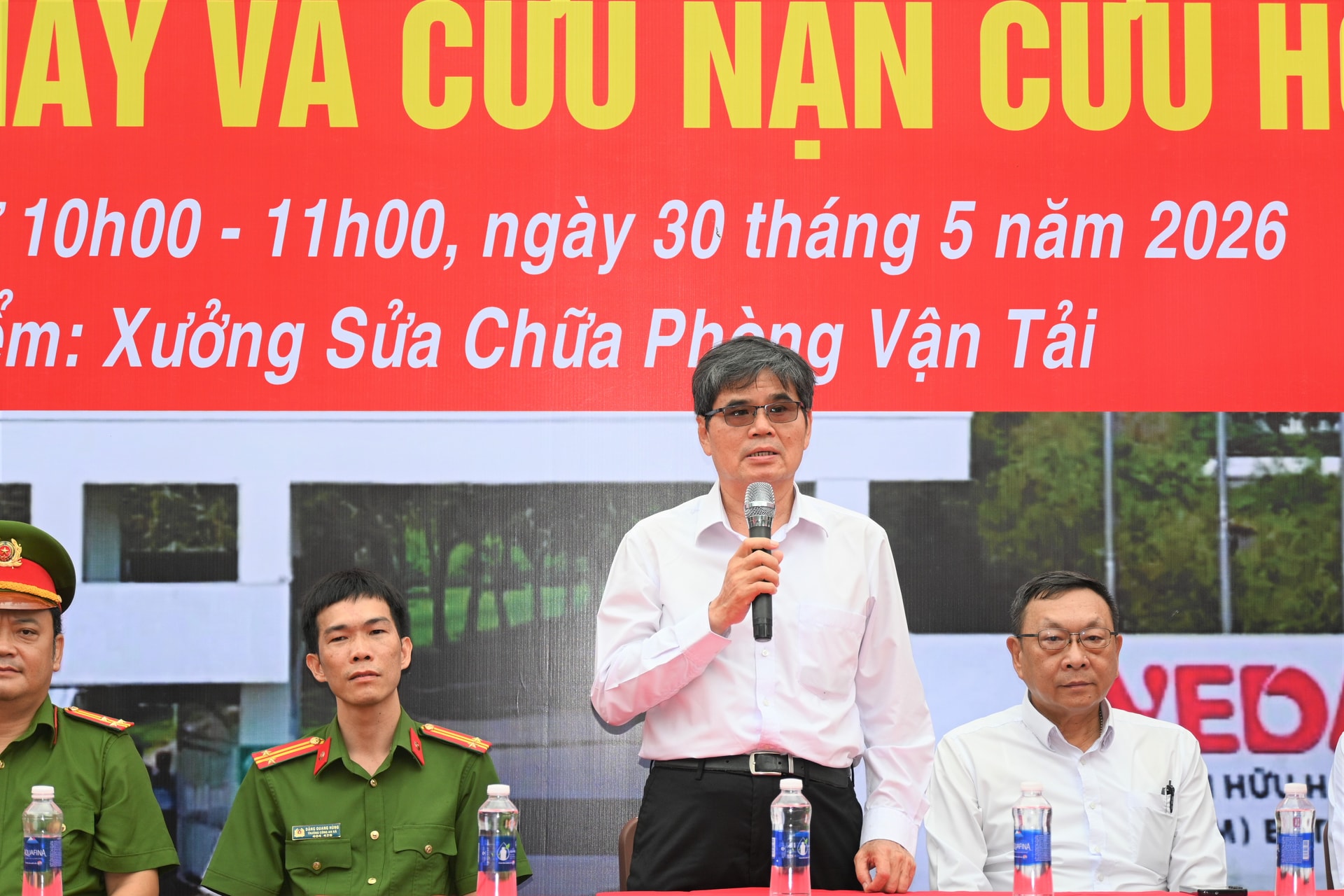 Ông Ko Chung Chih - Phó Tổng Giám đốc Vedan Việt Nam phát biểu tại buổi diễn tập