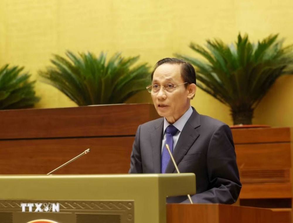 ong le hoai trung