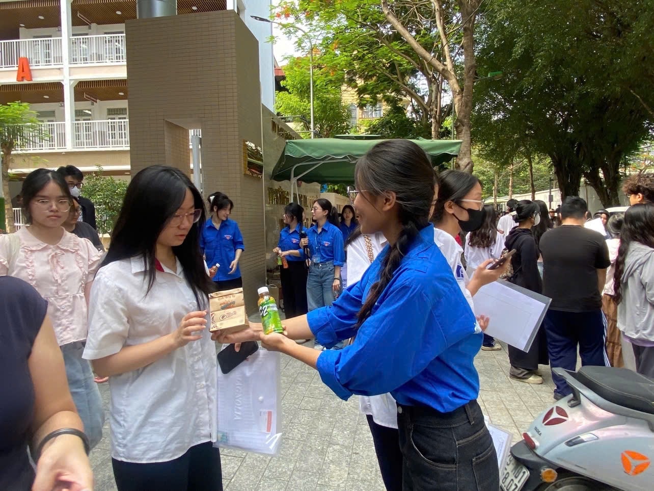 0a672c9a6b58ea06b349.jpg