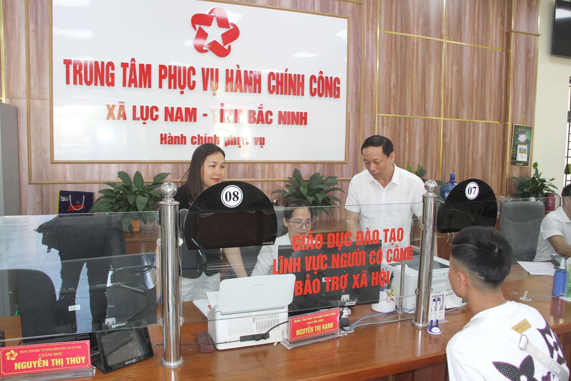 chủ tịch toán 2