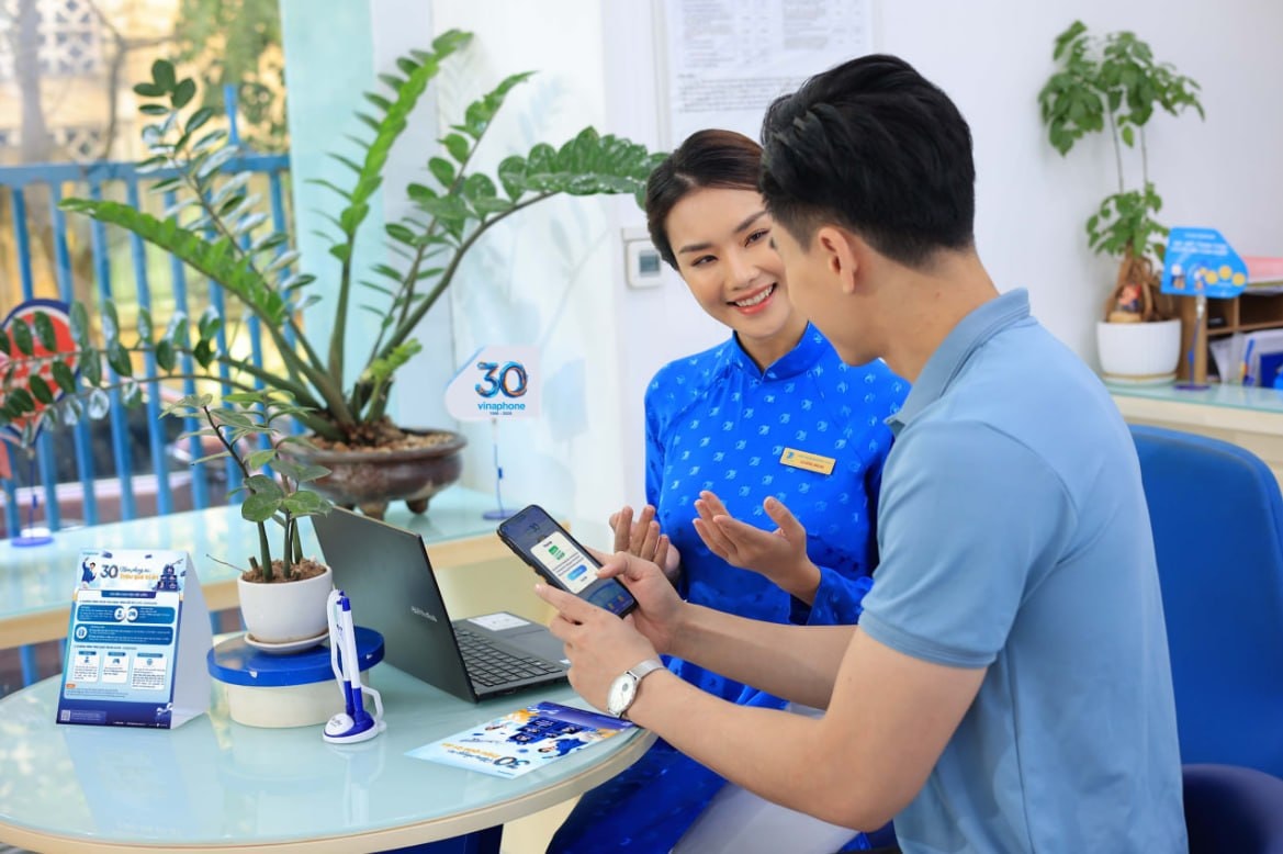 VinaPhone triển khai chương trình - Vòng quay tri ân 30 năm - trên ứng dụng My VNPT với hàng triệu phần quà dành cho khách hàng