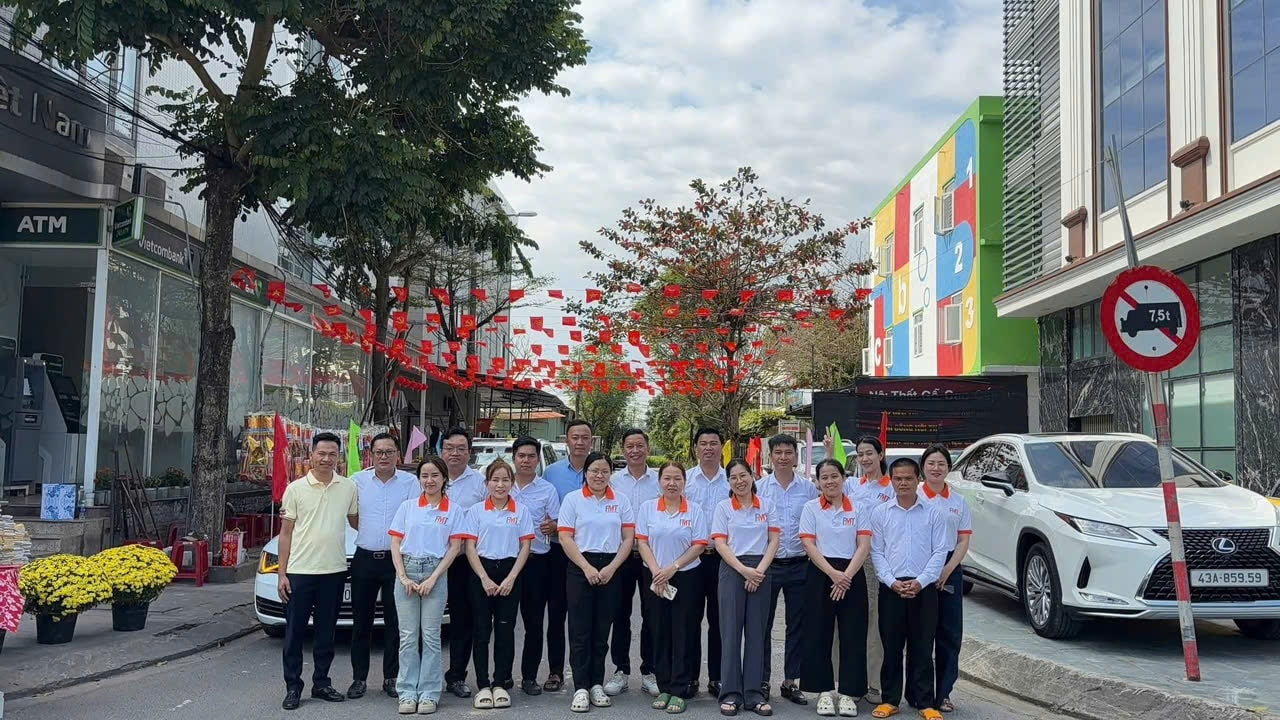 Ảnh 2 - Tập thể đồng lòng - doanh nghiệp phát triển