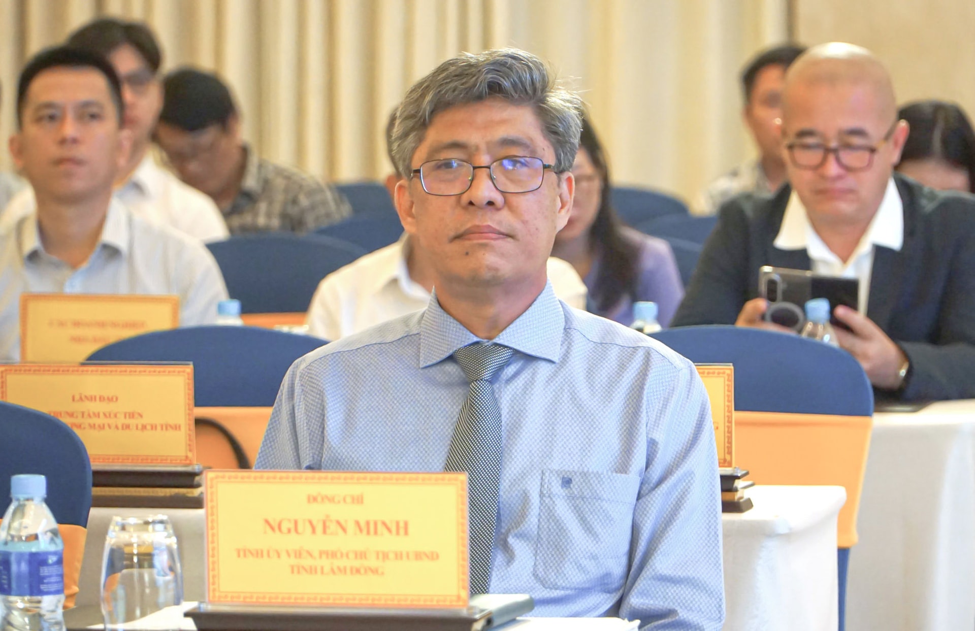 dong-chi-nguyen-minh-tinh-uy-vien-pho-chu-tich-ubnd-tinh-du-hoi-nghi-1-.jpg