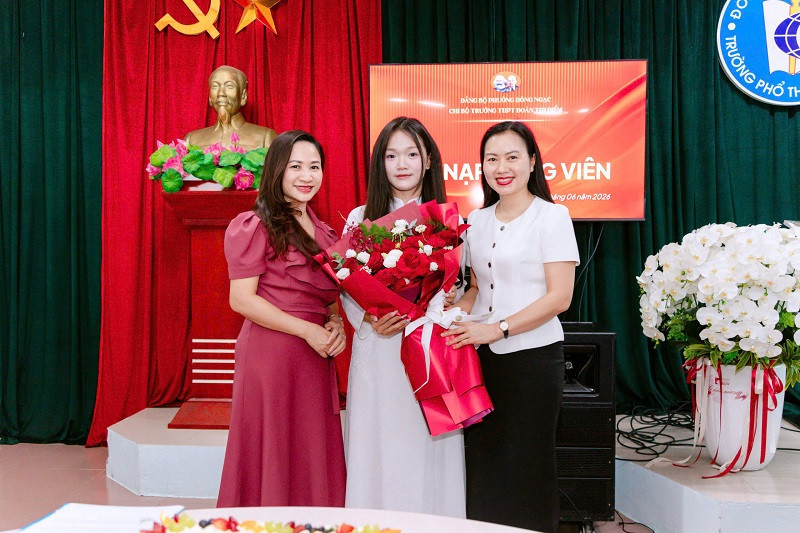 z7941966643048_b794fbf6f34f46069b7abd3b54b4276a.jpg